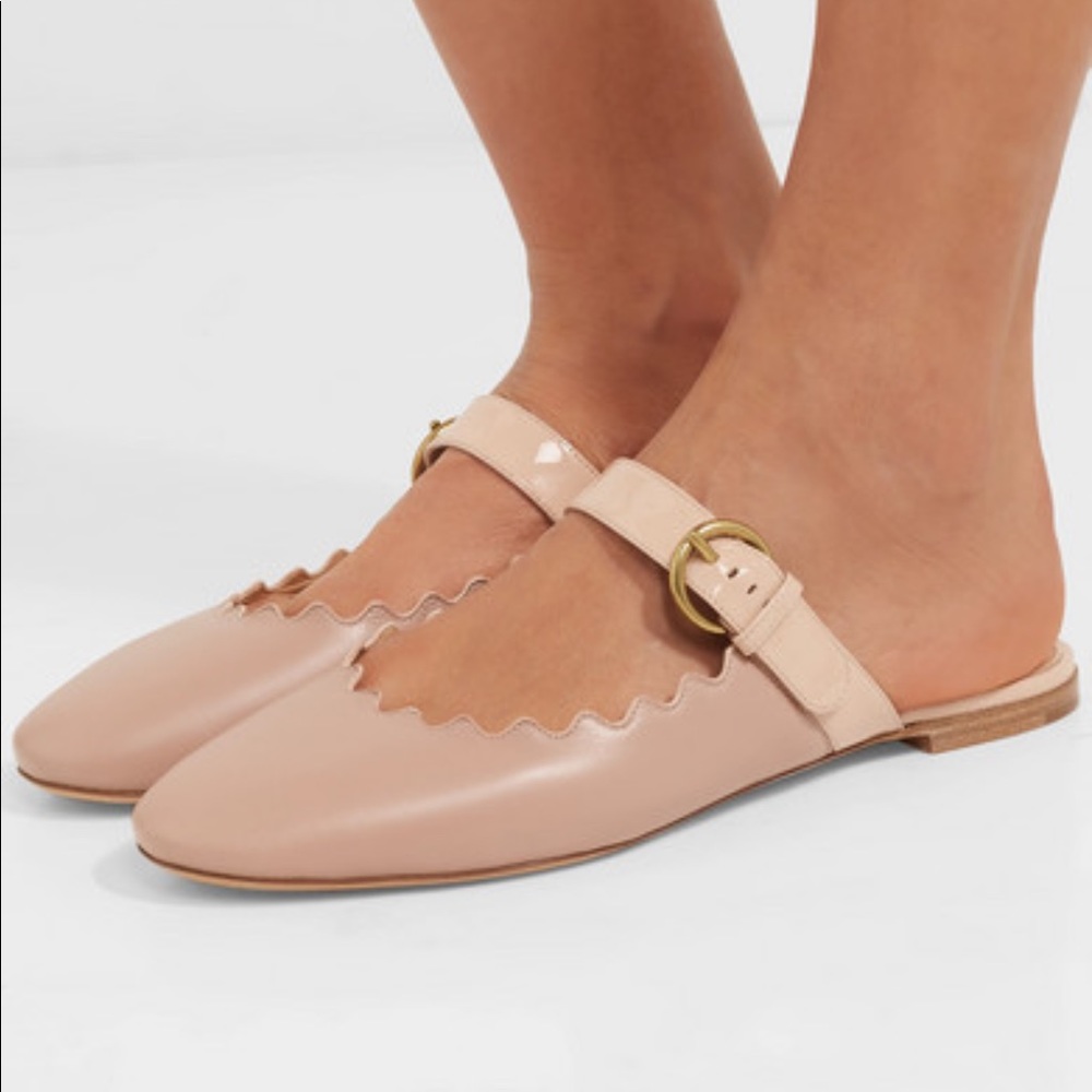 Chloe flats